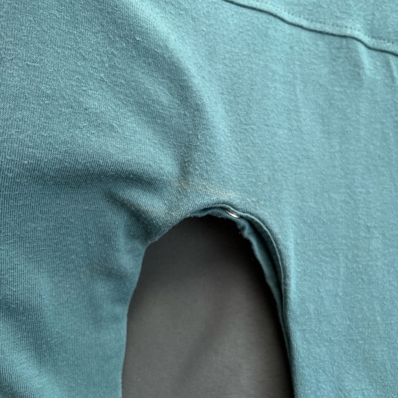 Kate Quinn Bamboo romper size 6-12M - Picture 7 of 7